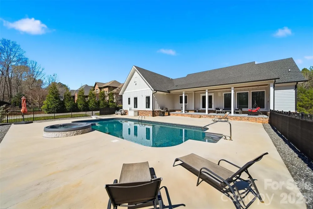 762 River Bend Drive Granite Falls, NC 28630