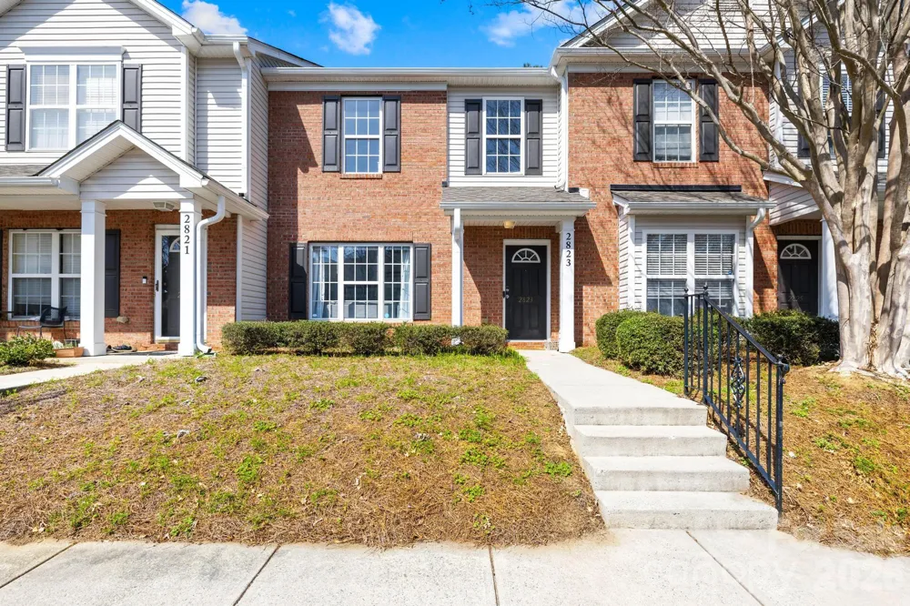 2823 Summergrove Court Matthews, NC 28105