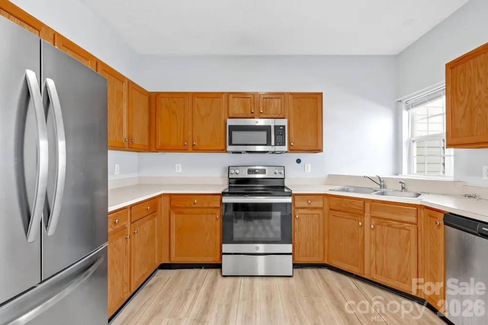 2823 Summergrove Court Matthews, NC 28105