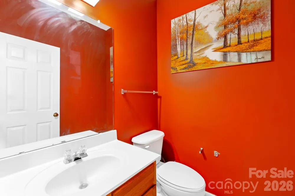 2823 Summergrove Court Matthews, NC 28105