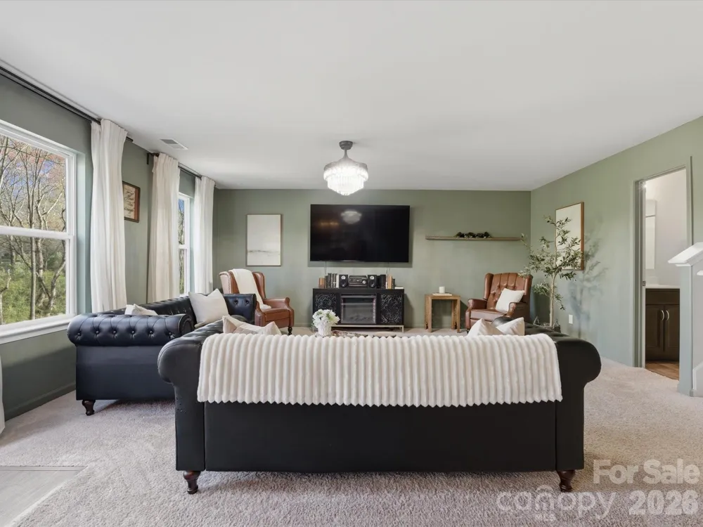 422 Perry Lane Marshville, NC 28103