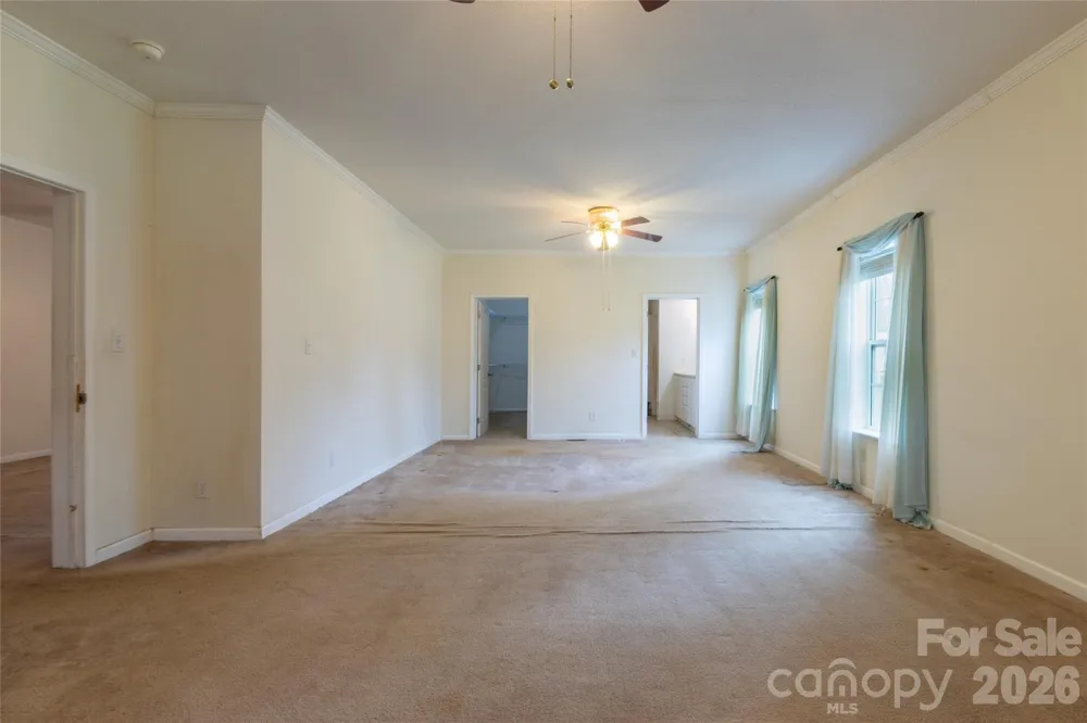 1564 Camp Creek Road Whittier, NC 28789
