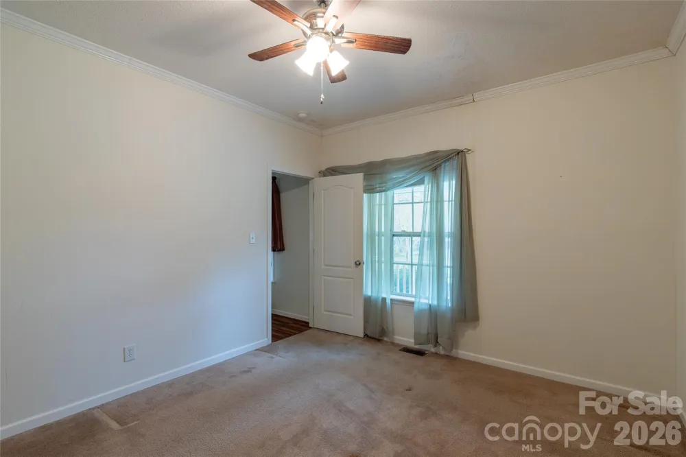 1564 Camp Creek Road Whittier, NC 28789
