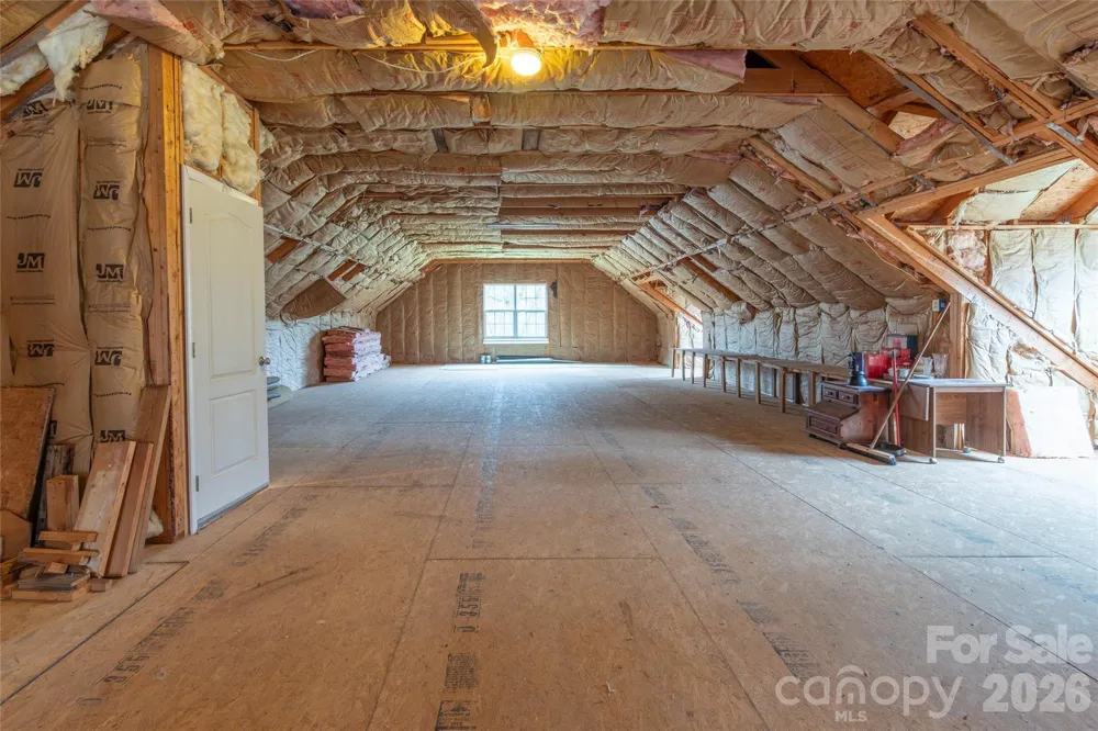 1564 Camp Creek Road Whittier, NC 28789