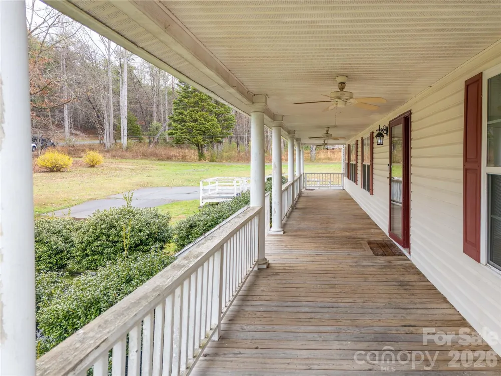 1564 Camp Creek Road Whittier, NC 28789