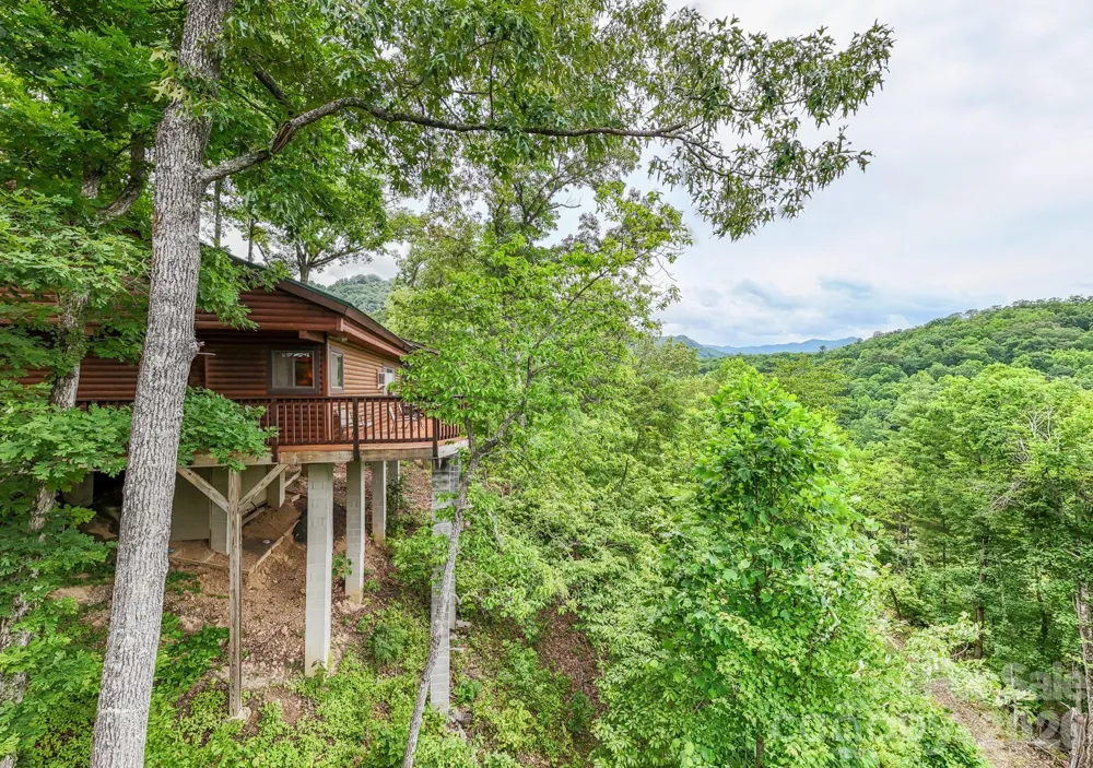 307 Blue Ridge Parkway Bryson City, NC 28713