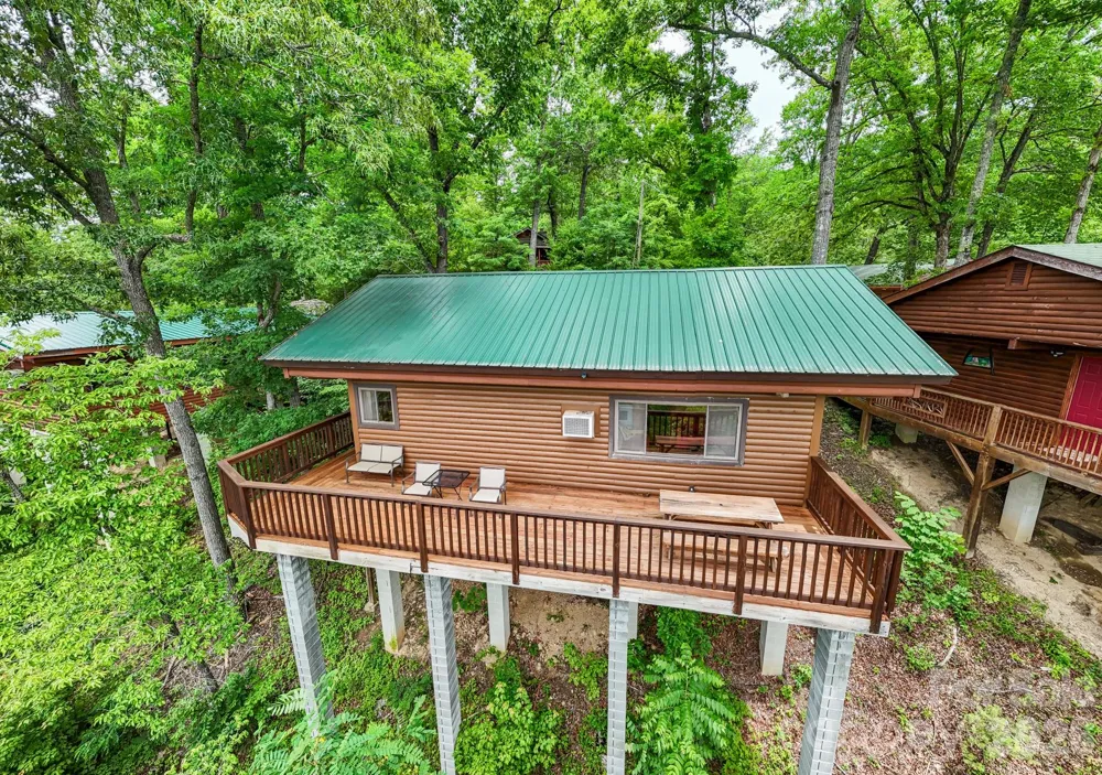 307 Blue Ridge Parkway Bryson City, NC 28713