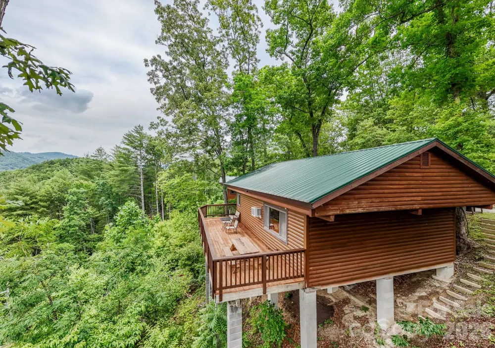 307 Blue Ridge Parkway Bryson City, NC 28713