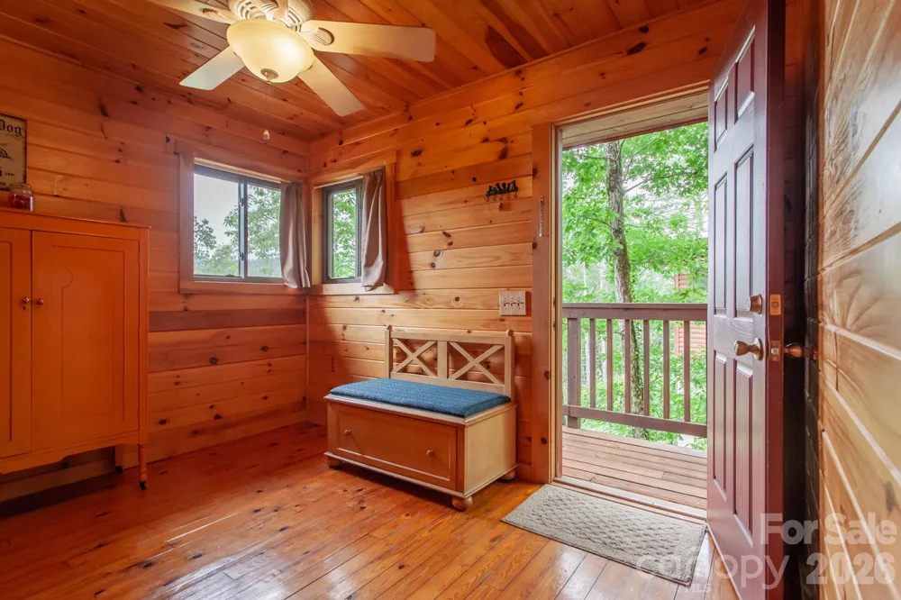 307 Blue Ridge Parkway Bryson City, NC 28713