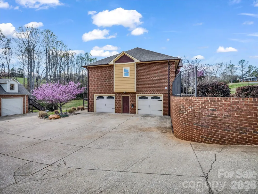 148 Fairway Drive Forest City, NC 28043