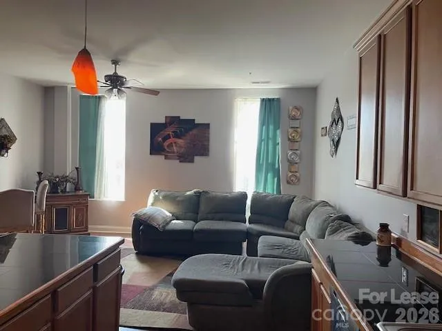 141 W main Avenue Gastonia, NC 28052