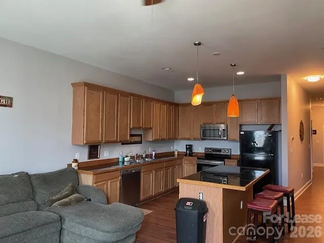 141 W main Avenue Gastonia, NC 28052