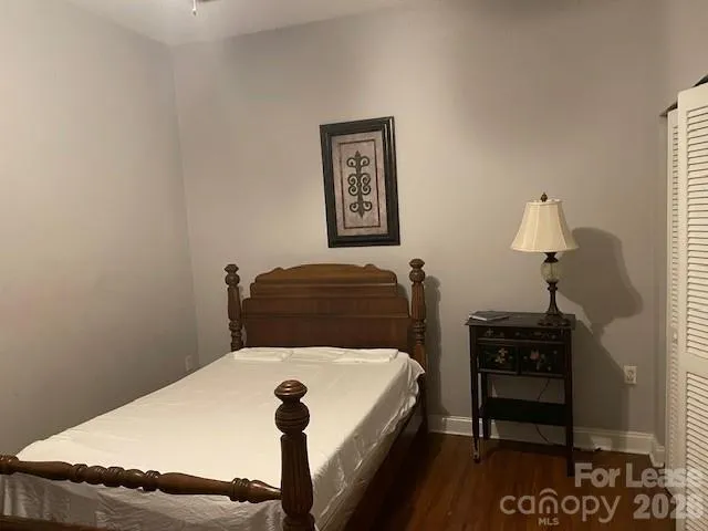 141 W main Avenue Gastonia, NC 28052