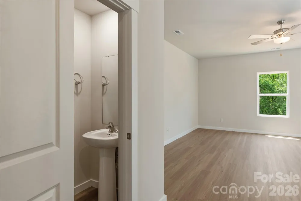 3410 Robindale Drive Winston Salem, NC 27107