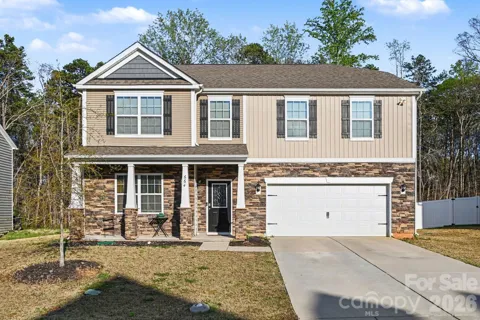 664 Saddlebred Lane