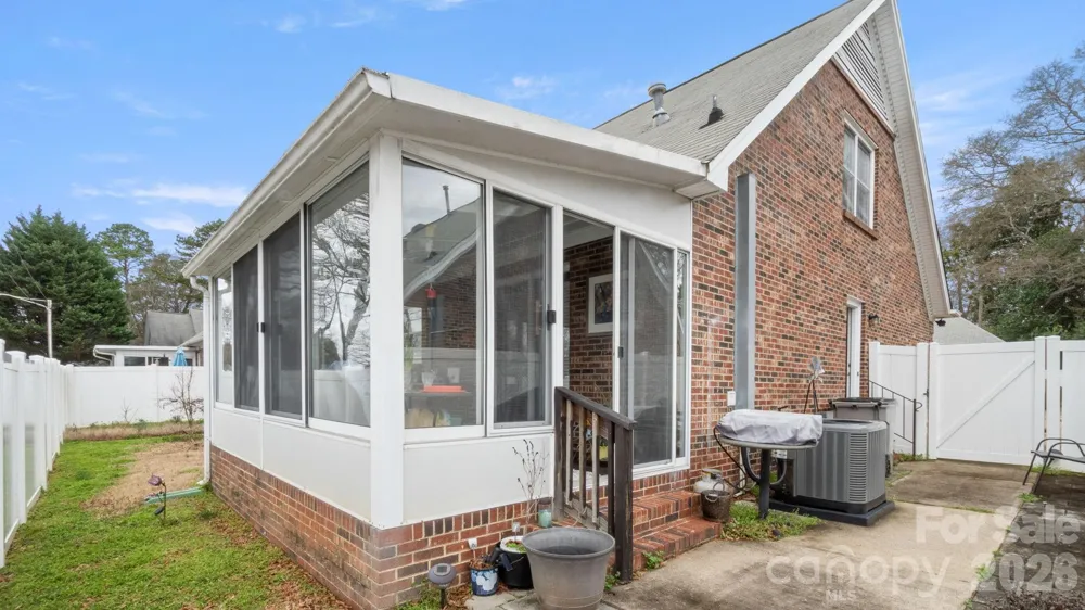 691 Carlton Drive Gastonia, NC 28054