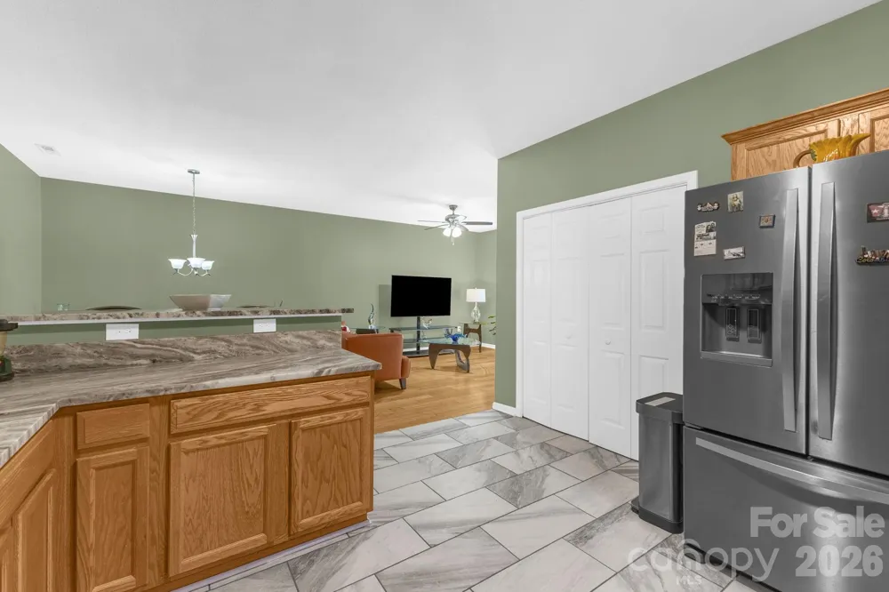 709 Villas Court Asheville, NC 28806