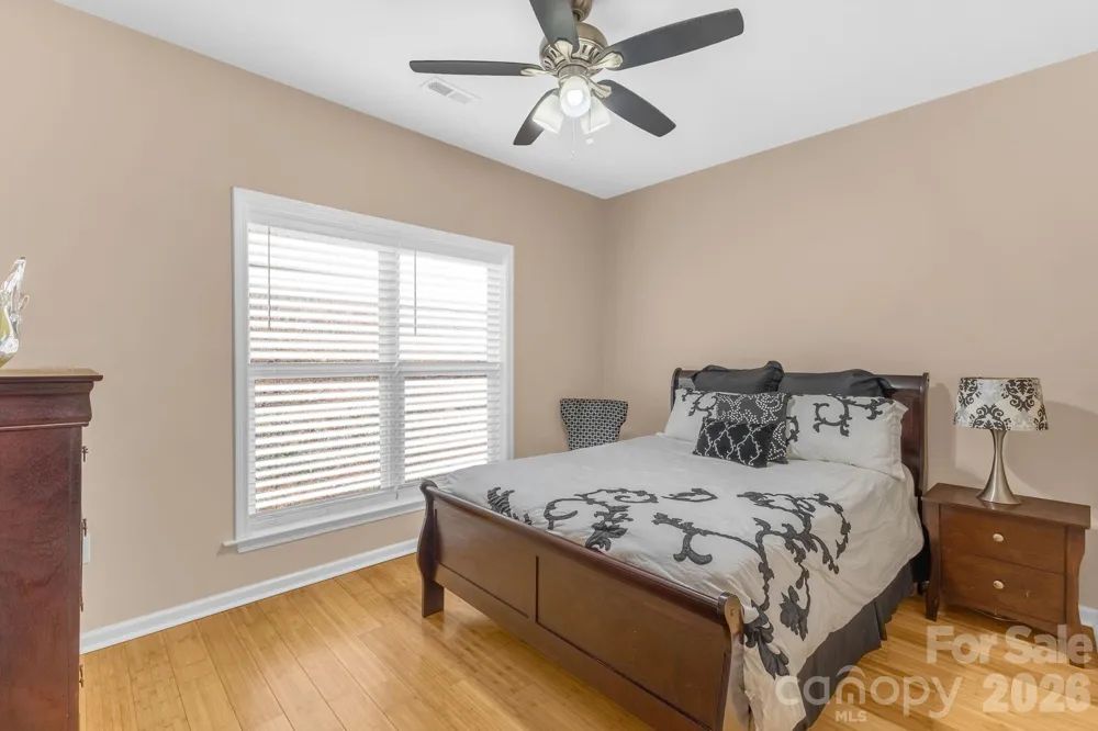 709 Villas Court Asheville, NC 28806