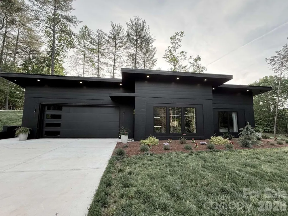 444 Starnes Circle Drive Taylorsville, NC 28681
