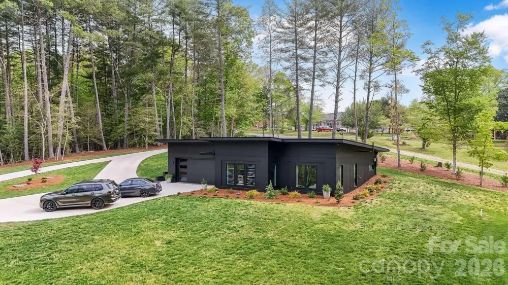 444 Starnes Circle Drive Taylorsville, NC 28681