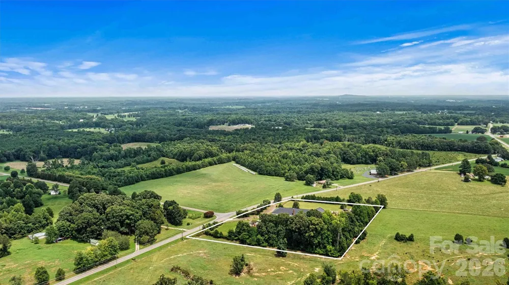 1318 Ostwalt Amity Road Cleveland, NC 27013