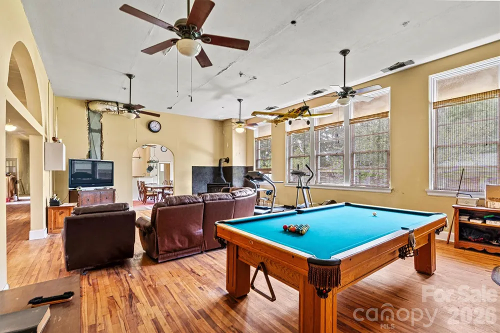 1318 Ostwalt Amity Road Cleveland, NC 27013