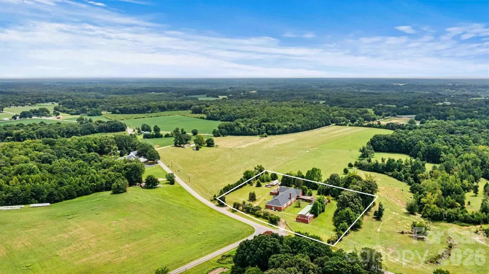1318 Ostwalt Amity Road Cleveland, NC 27013