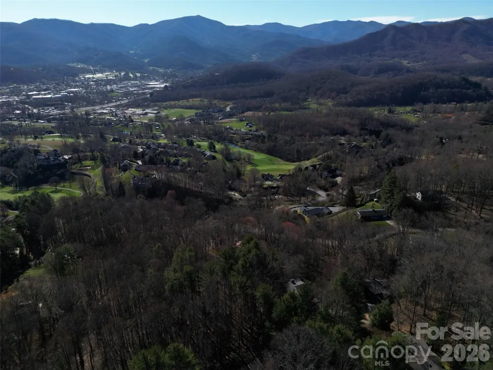 1165 Scenic Circle Waynesville, NC 28786