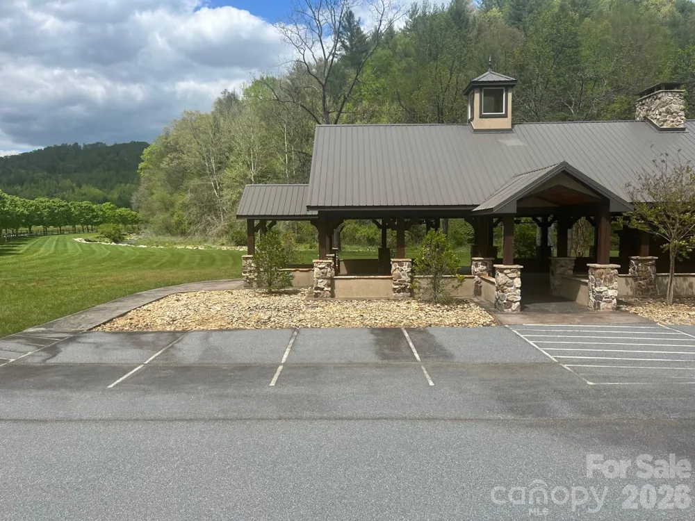 531 Roca Vista Drive Lenoir, NC 28645