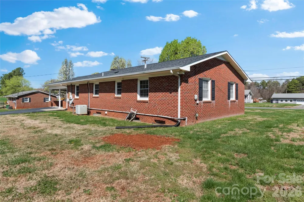612 E Main Street Boonville, NC 27011