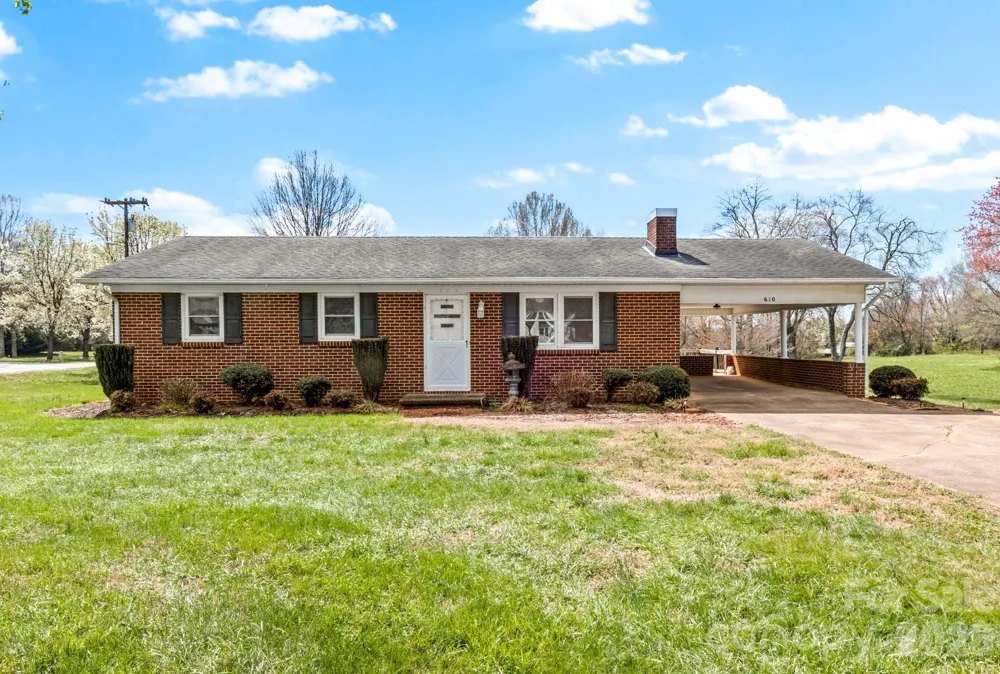 610 Nc 67 Highway Boonville, NC 27011