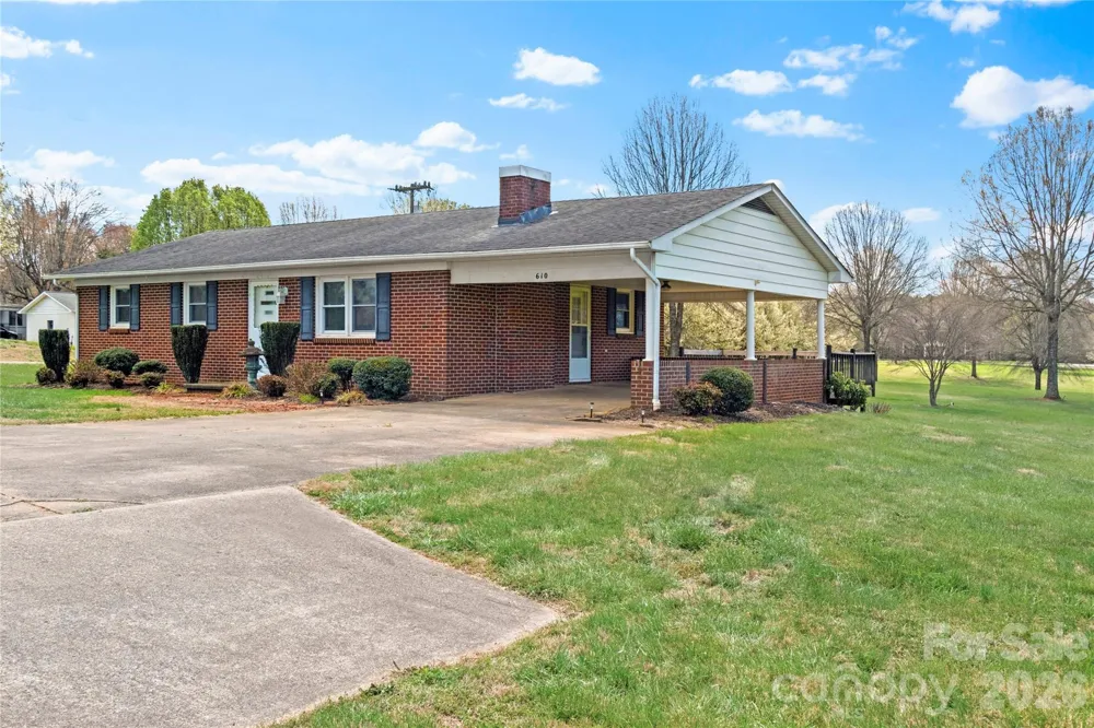 610 Nc 67 Highway Boonville, NC 27011