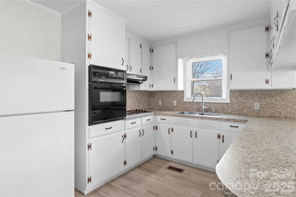 610 Nc 67 Highway Boonville, NC 27011