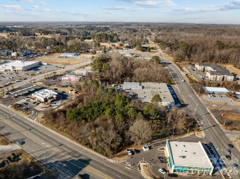 625 W JAKE ALEXANDER BOULEVARD Salisbury, NC 28145
