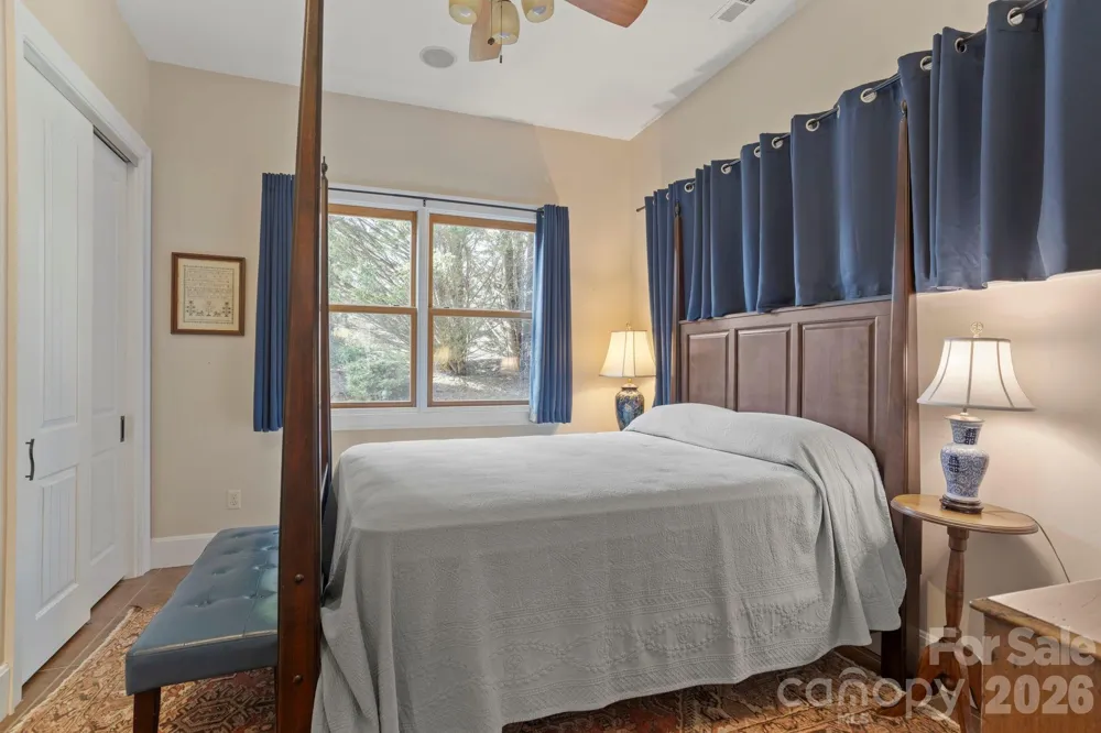 628 Vista Falls Road Mills River, NC 28759