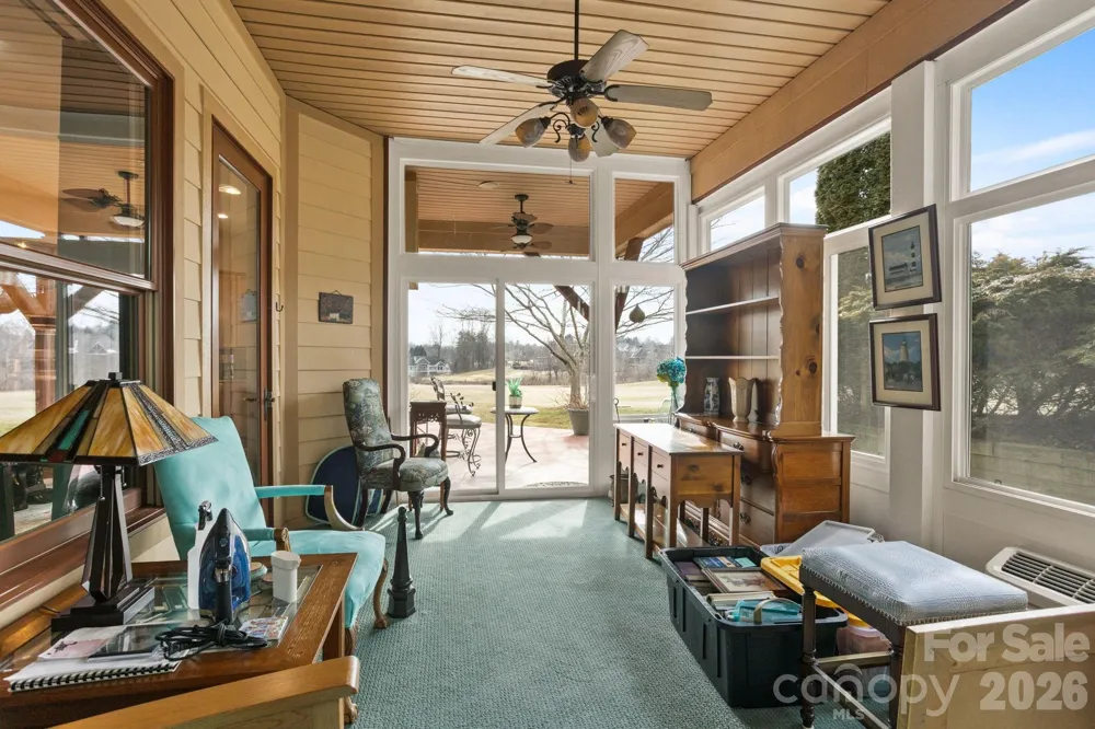 628 Vista Falls Road Mills River, NC 28759