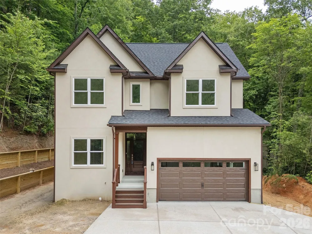 366 Mistletoe Trail Hendersonville, NC 28791