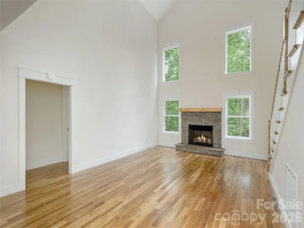 366 Mistletoe Trail Hendersonville, NC 28791