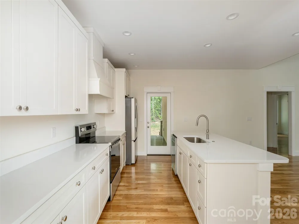 366 Mistletoe Trail Hendersonville, NC 28791