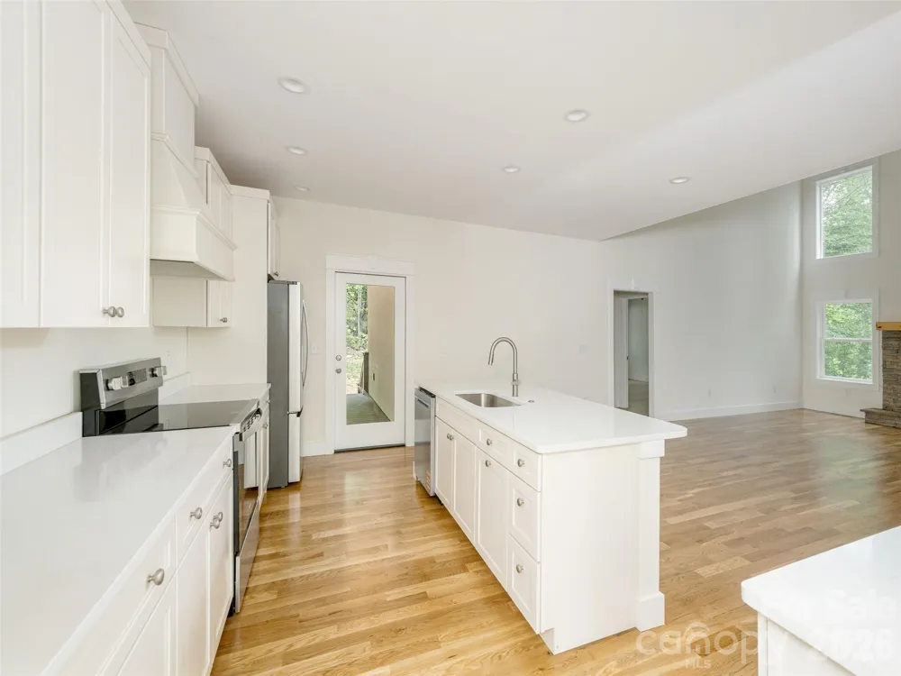 366 Mistletoe Trail Hendersonville, NC 28791