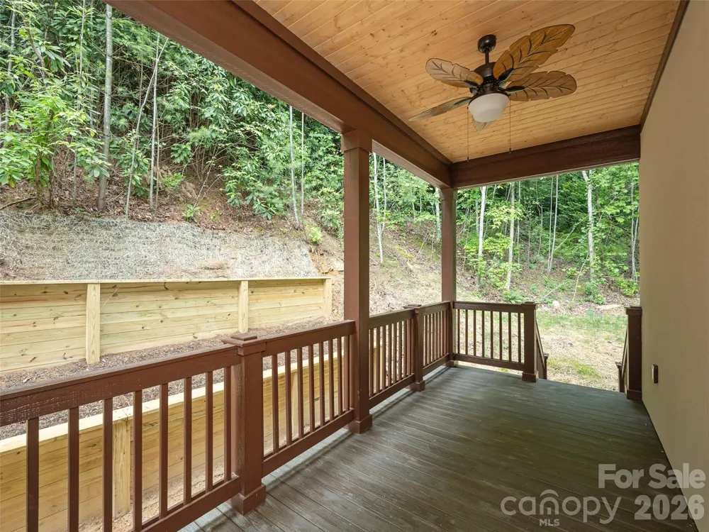 366 Mistletoe Trail Hendersonville, NC 28791
