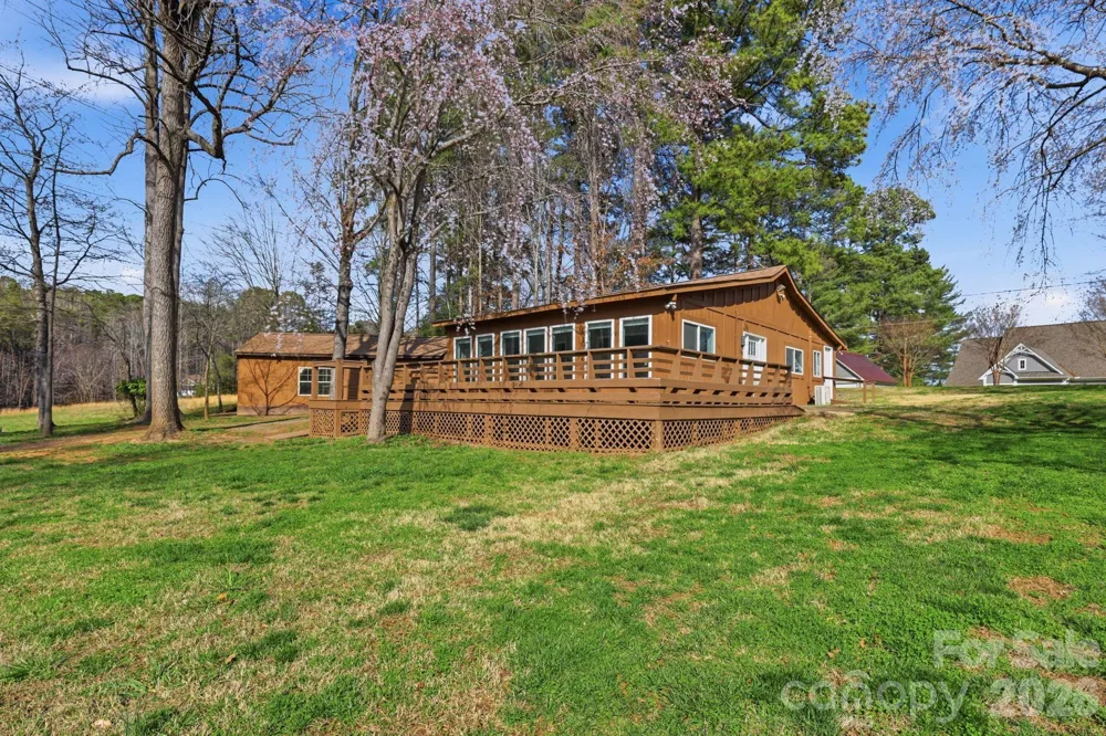232 Apache Road Troutman, NC 28166