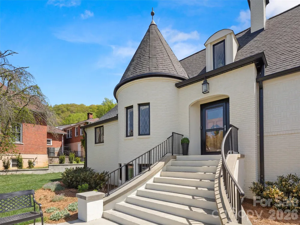 117 Jackson Street Sylva, NC 28779