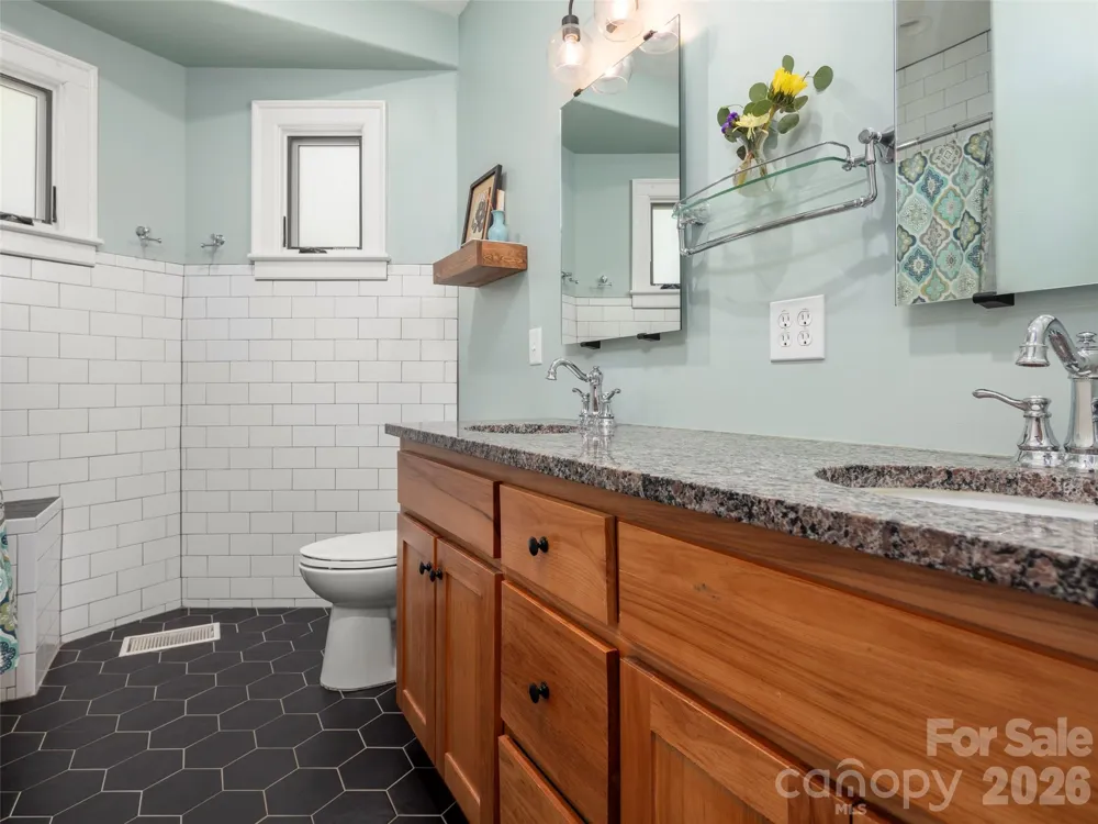 117 Jackson Street Sylva, NC 28779