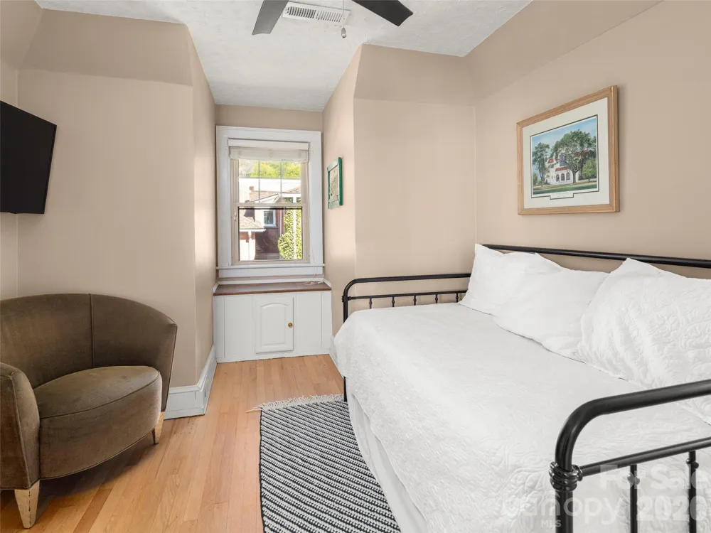 117 Jackson Street Sylva, NC 28779