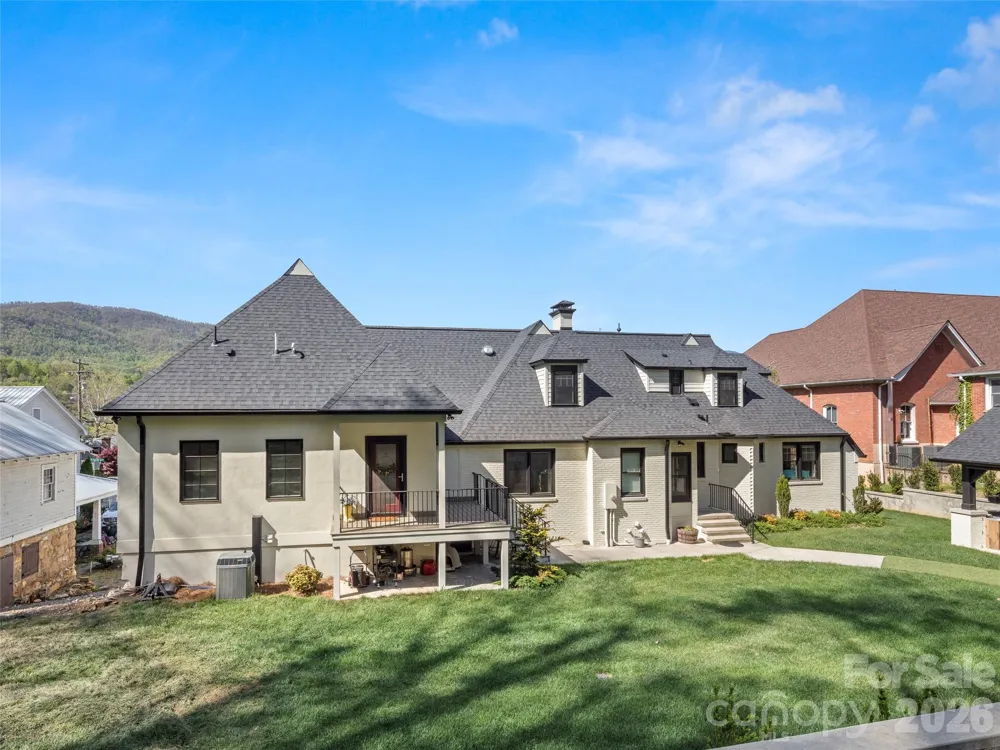 117 Jackson Street Sylva, NC 28779