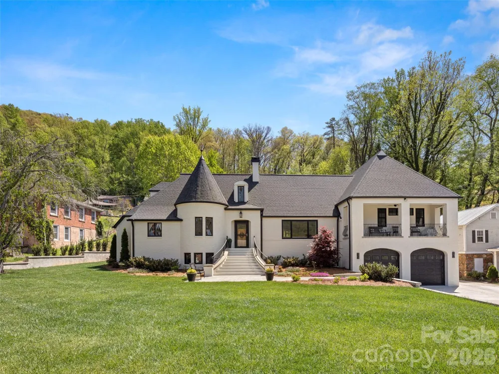 117 Jackson Street Sylva, NC 28779