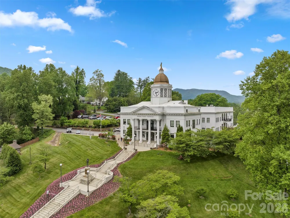 117 Jackson Street Sylva, NC 28779