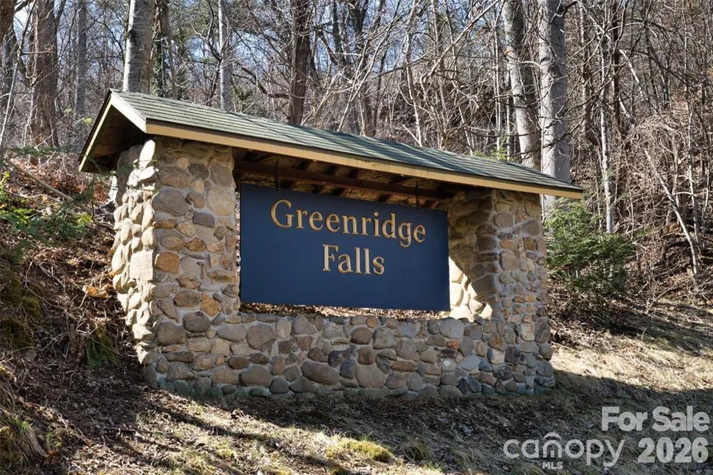 11 Taryn Trace #16 Barnardsville, NC 28709