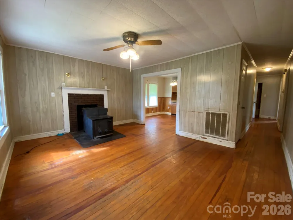 705 E Main Street Cleveland, NC 27013